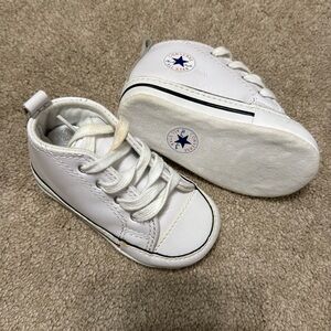 Converse baby shoes US3